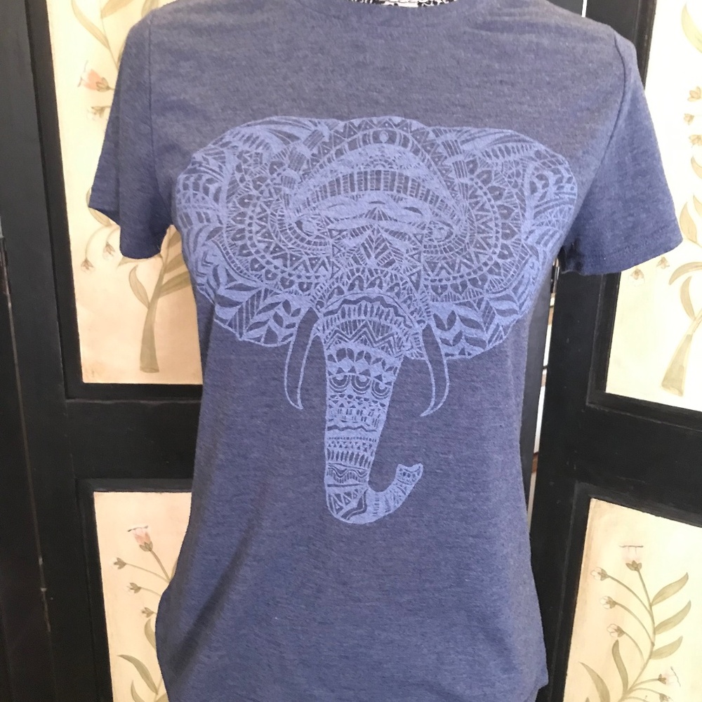 Heather blue elephant t-shirt